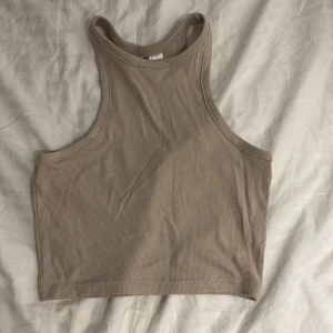 Linne  - Linne i gott skick, använt fåtal gånger 