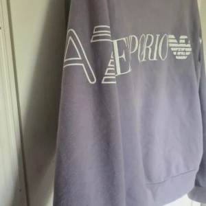 Armani - Knappt använd 