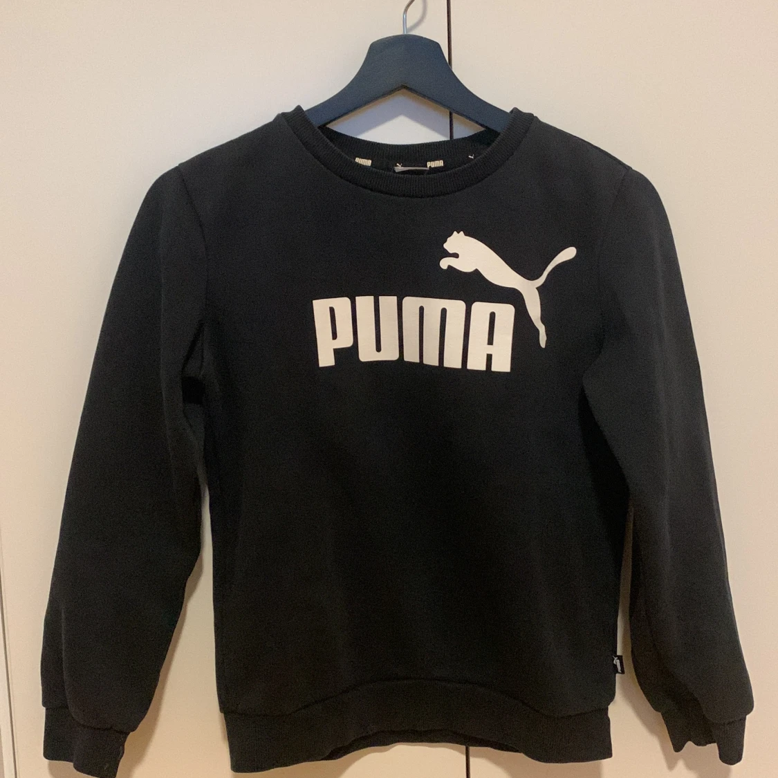 Svart Puma Crewneck