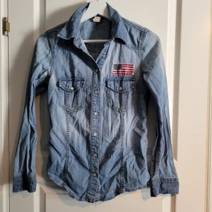 Jeans skjorta - Jeans skjorta  Stl S 