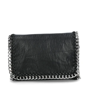 Axelremsväska  - Säljer min fina stella mccartney liknande väska, använd ett fåtal gånger och är som ny💓🙌 