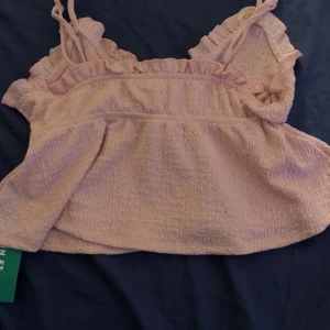 rosa linne - jätte fint rosa linne, aldrig använd och prislappkvar💓💓