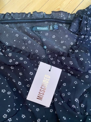  klänning  - Ett nytt klänning 