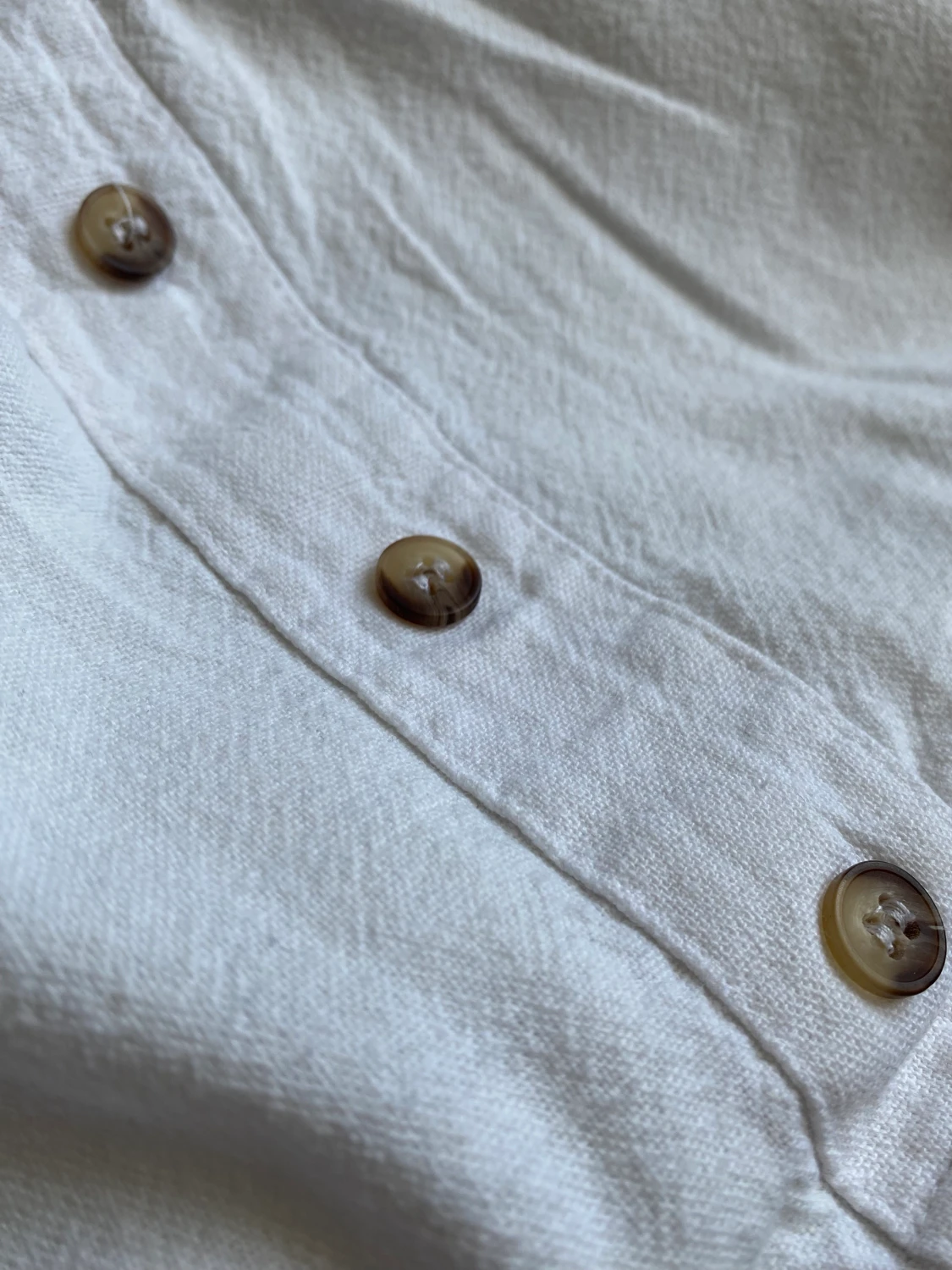 White off the shoulder long sleeved top  - 90