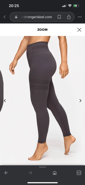 Stronger thigts  - Stronger thigts i nyskick. Rib Seamless. Nypris 699.   Pris kan diskuteras 