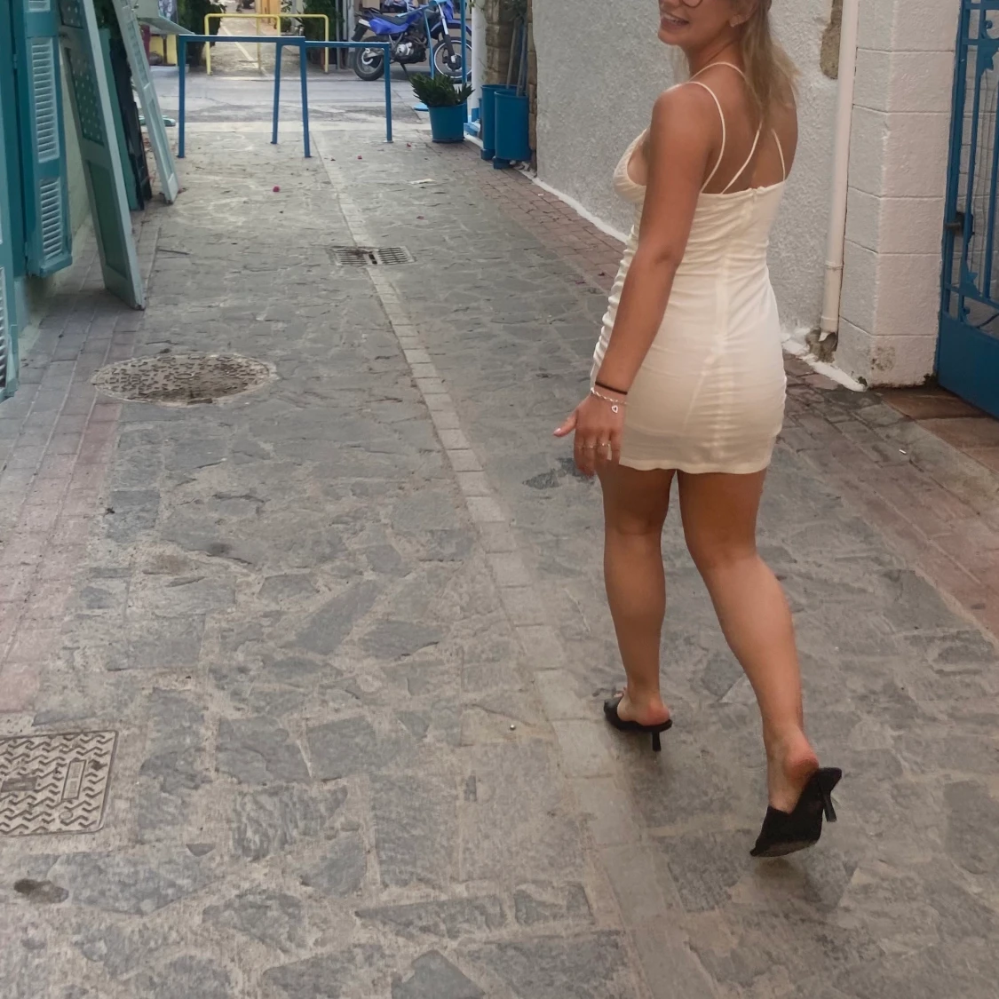 Vit miniklänning - 90