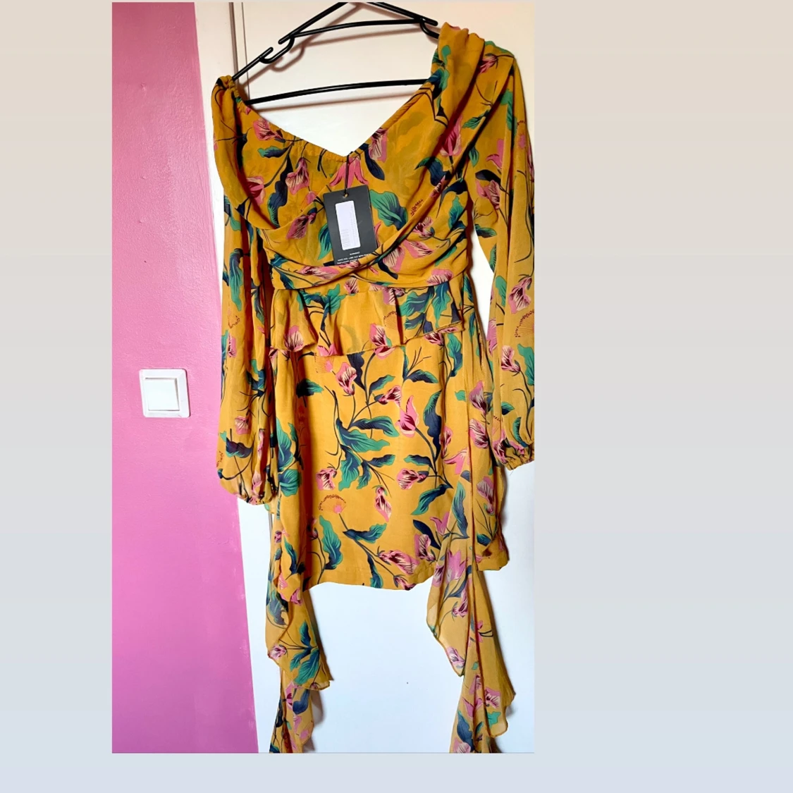 Sommar klänning /klänning  - 90