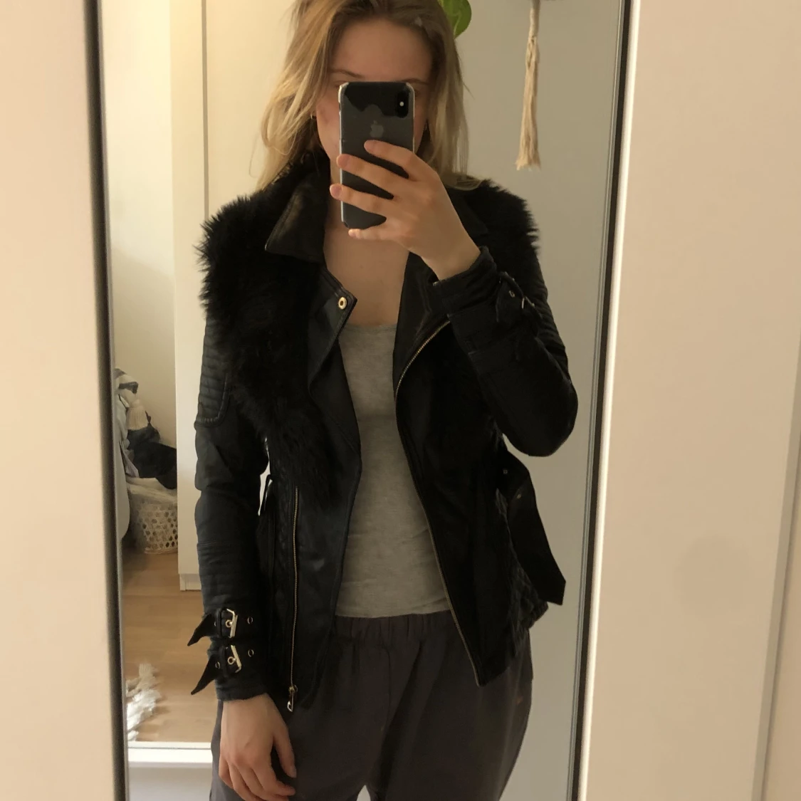 Skinnjacka