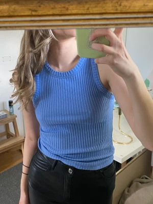 Blått linne mango 💙 - Blått fint linne från mango 💙 jättefint nu till sommaren 🫶🏼