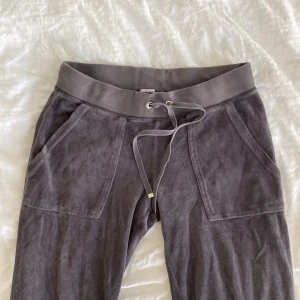 Juicy byxor - Lågmidjade vintage juicy couture byxor