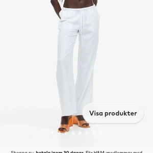 Linnebyxor hm  - Säljer mina linnebyxor från hm! Säljer då de är lite för korta för mig 💕 skriv för fler bilder, de är uppsprättade ner till för att de ska bli någon centimeter längre. är runt 162 cm