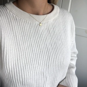 Stickad tröja - Jättefin tröja som funkar till aaallt