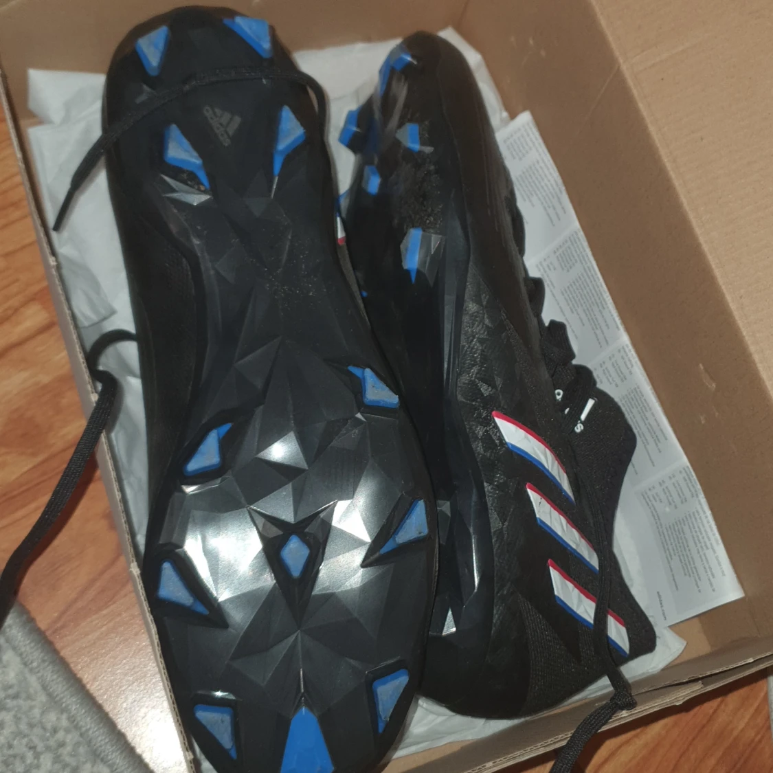 Adidas predator fotbolls skor - 90