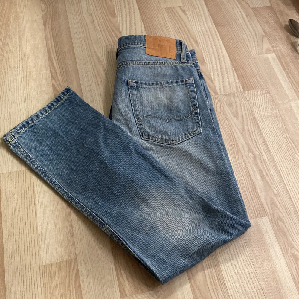 Snygga Jack and Jones jeans. Bra skick. Storlek W31 L34.. Jeans & Byxor.
