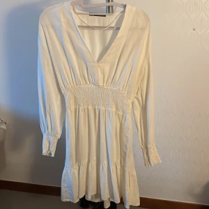 Zara kläning - Zara kläning som ej kommer till användning 