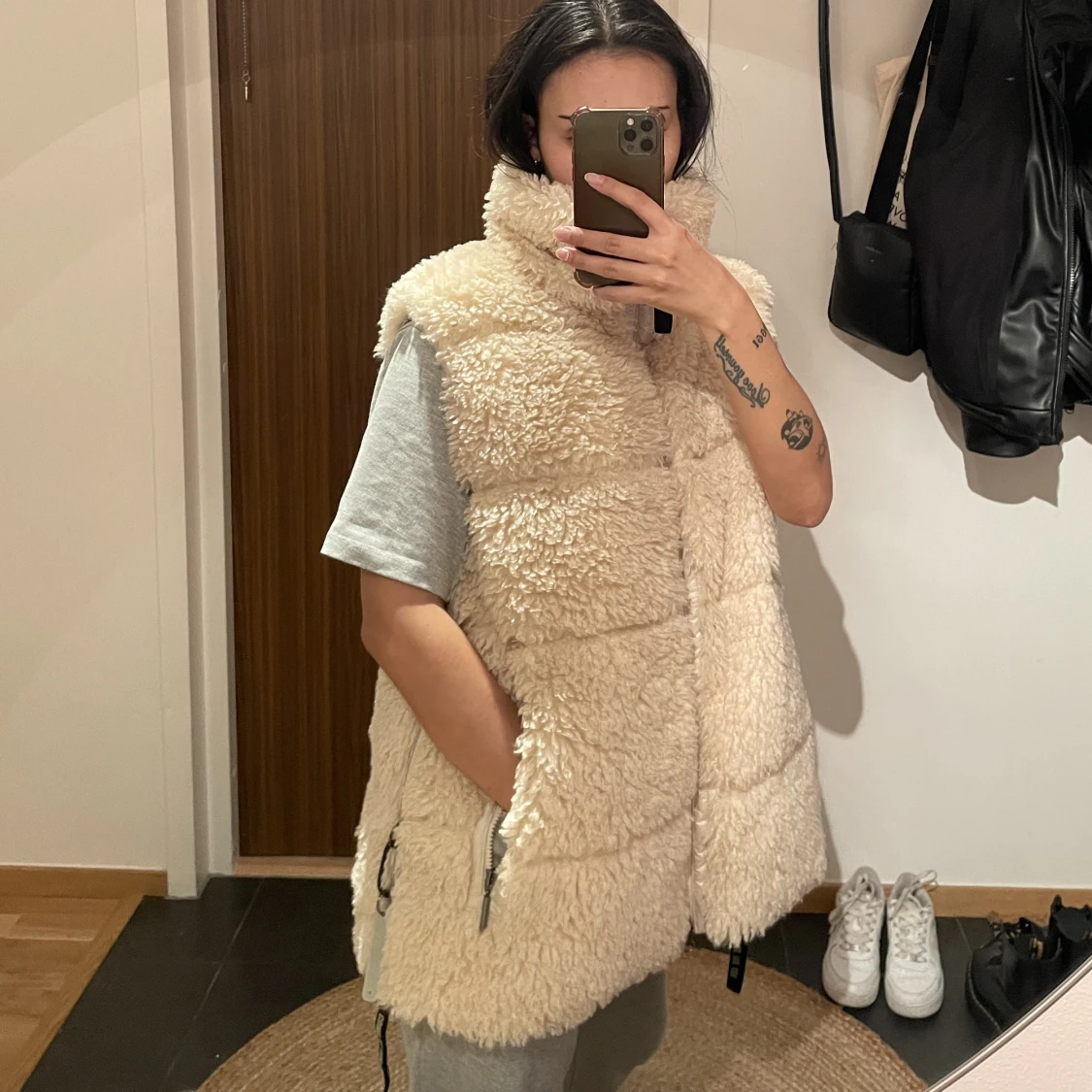 Teddy vest från Caya