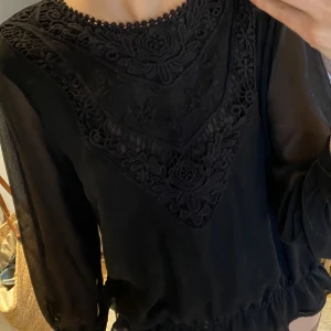 Zara topp - Jättegullig topp❤️