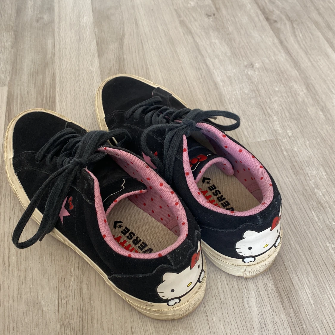 hello kitty converse - 91