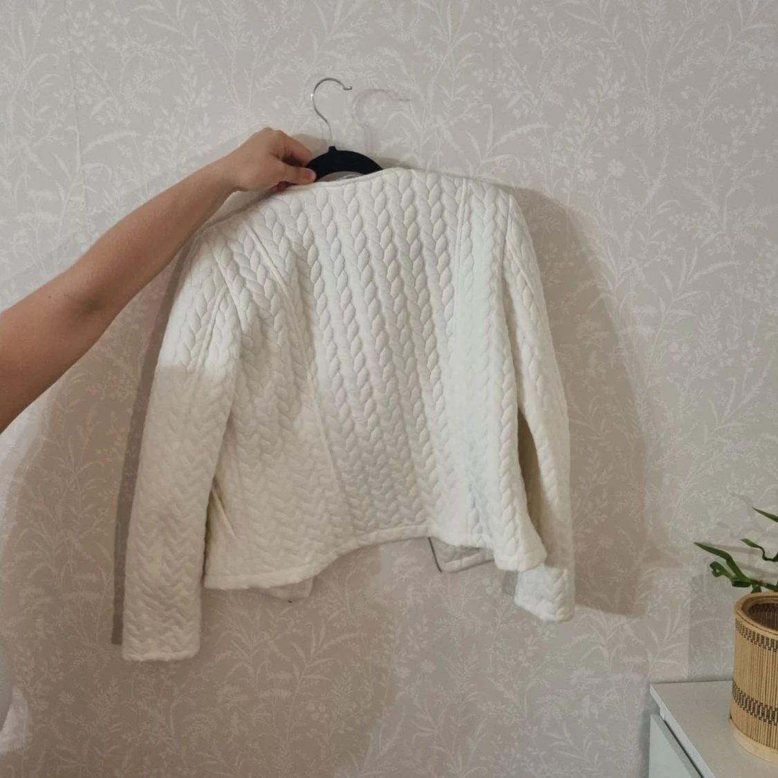 Vit övertröja med dragkedja - 90