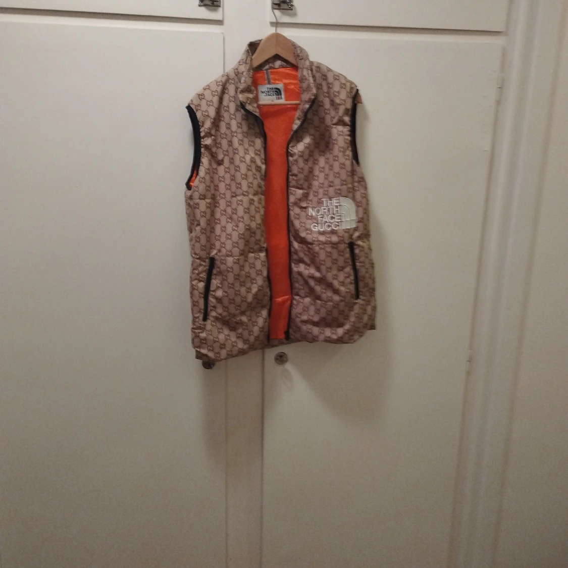 Gucci och north face sammanbete  - 90