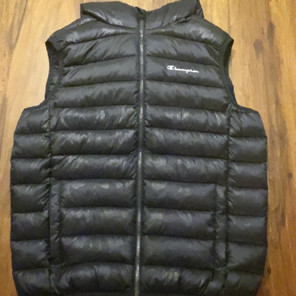Champion vest