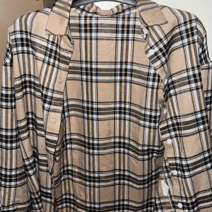 skjorta - Aldrig använd