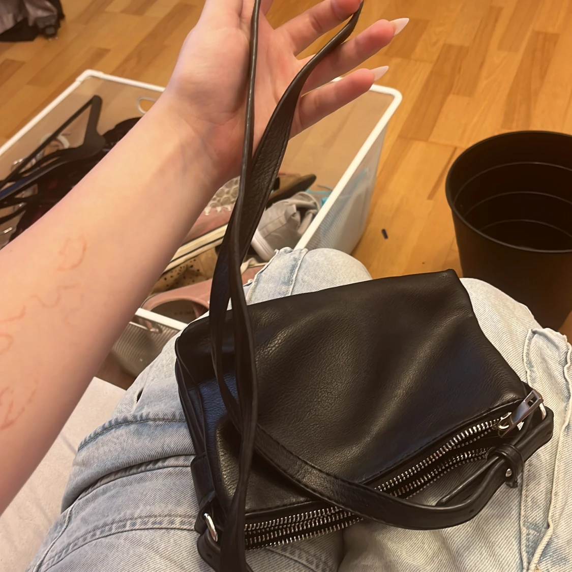 Svart Axel väska  - 91