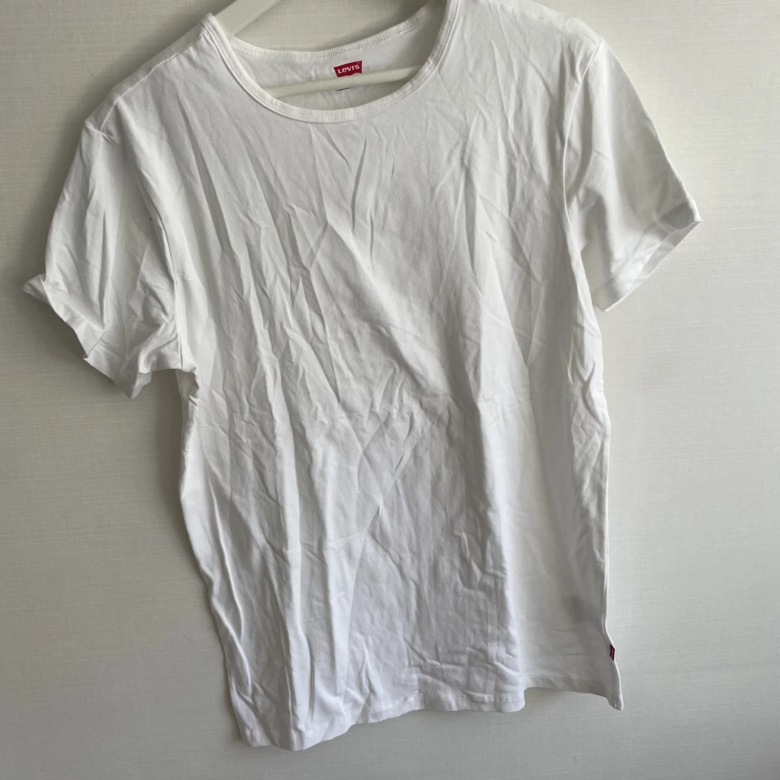 Levi’s t-shirt
