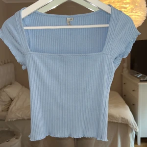Nly trend topp - Super gullig topp från nly trend!