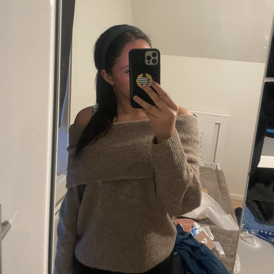 Off shoulder tröja  - 90