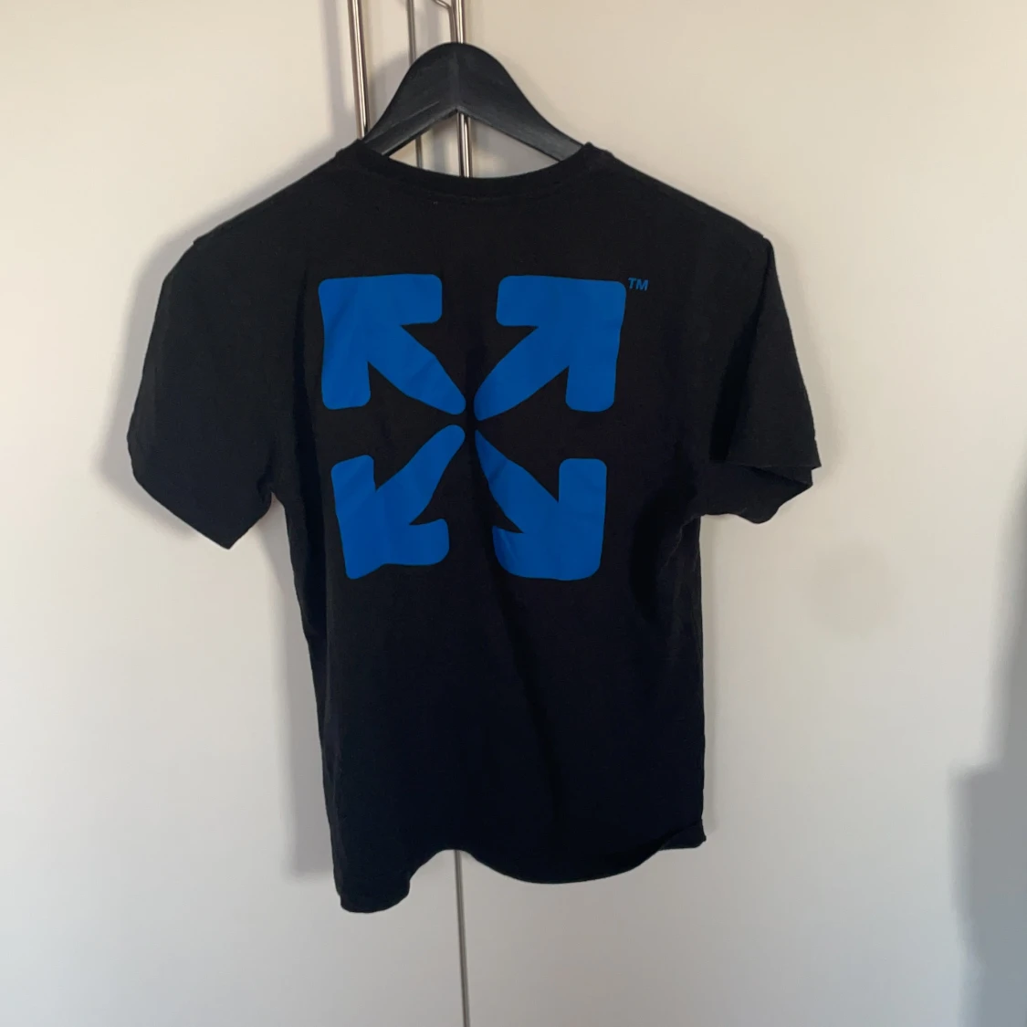 Off white t shirt  - 90