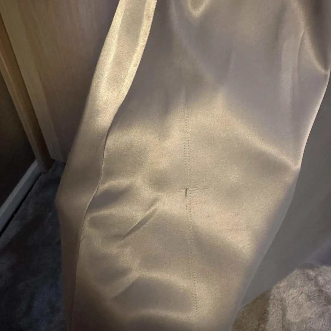 Grå/silvrig kjol! - 91