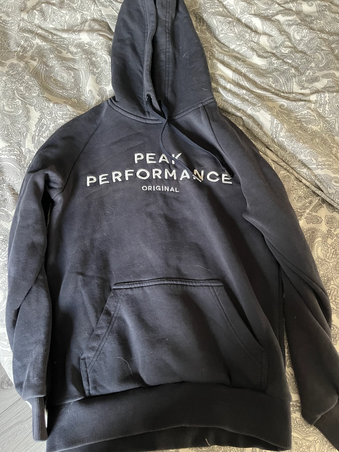 Peak performance hoodie 
