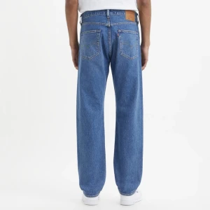 Levis 501  - Helt vanliga Levis 501 mörkblå  32/32 