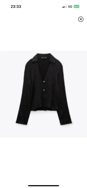 Blus - En blus från zara, använd en gång💓