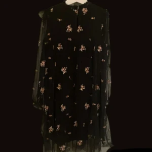 Klänning svart - Klänning svart