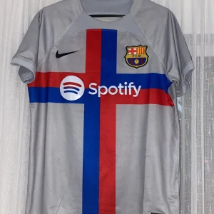 Barca T-shirt  - Använd 1/2 gånger