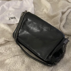 Zara väska  - Zara väska, aldrig använd 
