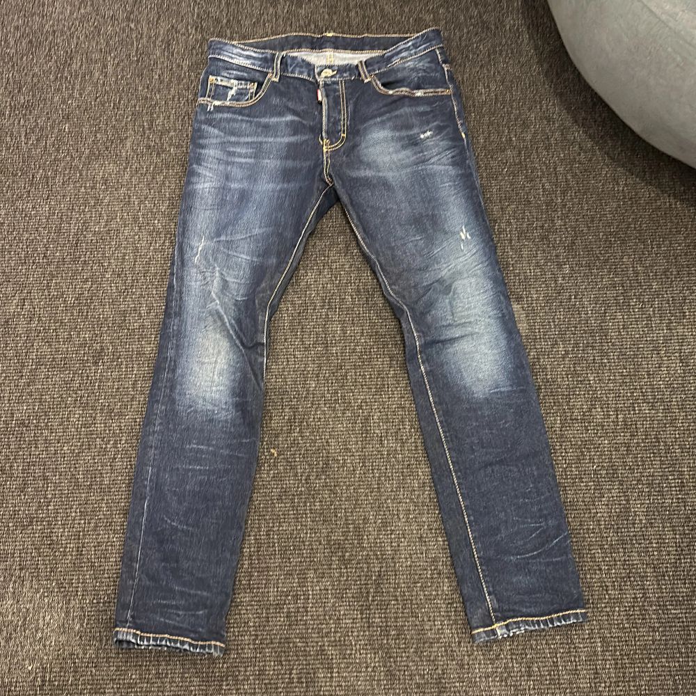 Marinblå Dsquared 2 jeans - Dsquared 2 | Plick Second Hand