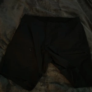 Peak performance shorts  - Ett par shorts i märket Peak performance. Använd fåtal gånger. Bra skick
