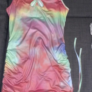 Cute sommar/beach klänning  - Helt ny, har aldrig använt för tyckte att den inte satt så fint på just min kropp.