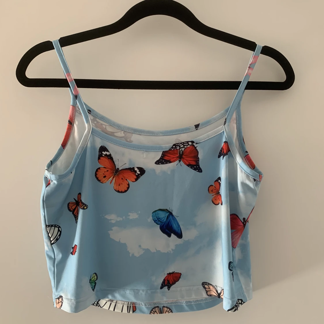 Linne med fjärilar  - 90