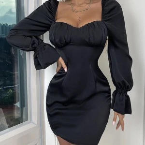 Klänning  - Oanvänd storlek L