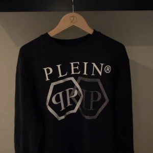 PP sweatshirt - Oanvänd PP då den va lite stor för mig  Storlek m/l