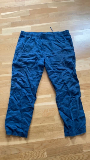 Hm Linnebyxor - Fina linnebyxor i bra skick, inga defekter bara använda. Storlek XL 