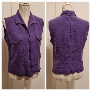 Vintage topp / Hennes / 100% lin stl M  - Inköpt för ca 20 år sen ,knappt använd ! Toppskick! 100%lin i lättare sommar kvalite.  Hennes collection stl 40 ,men passar som 36/38 