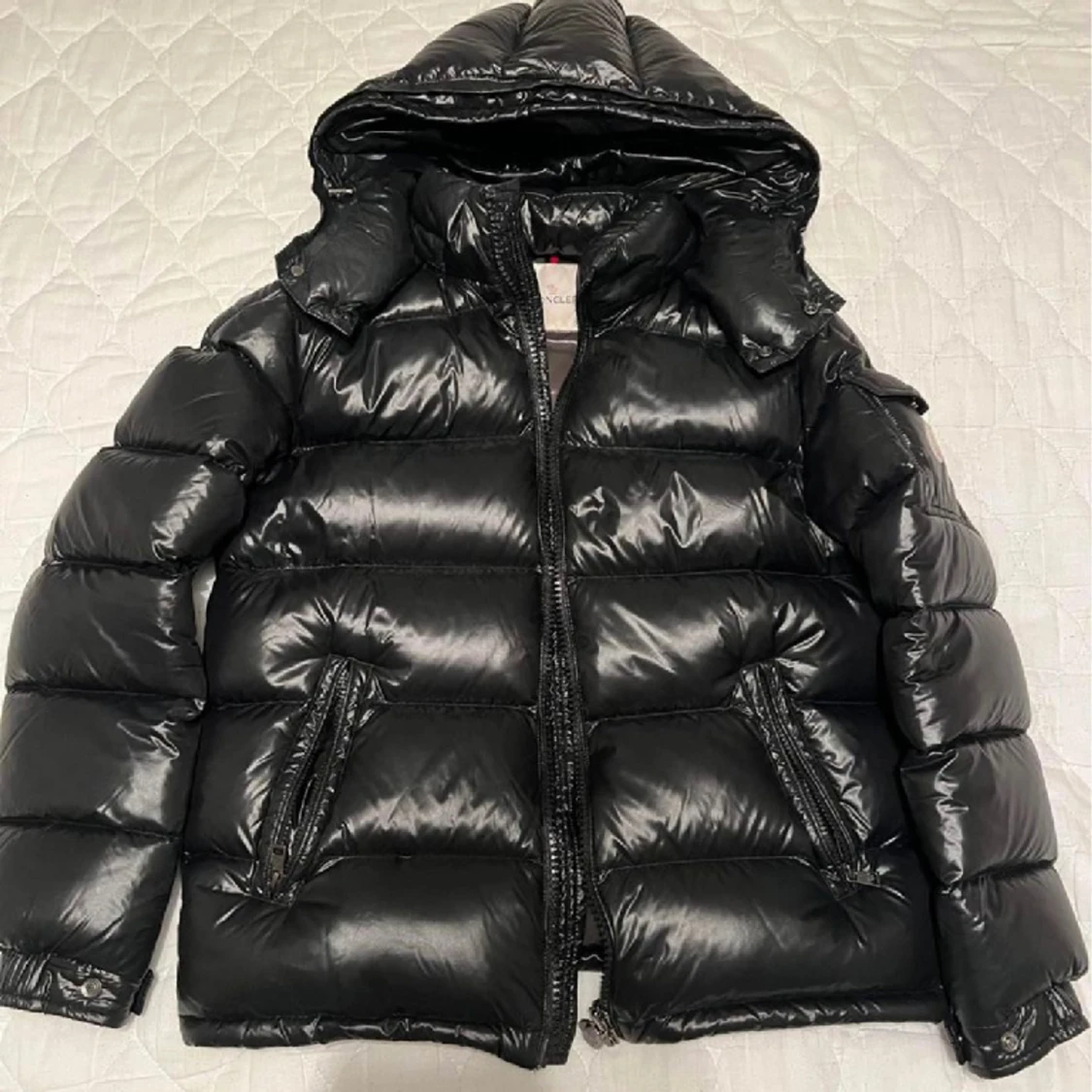 Maya moncler ny äkta