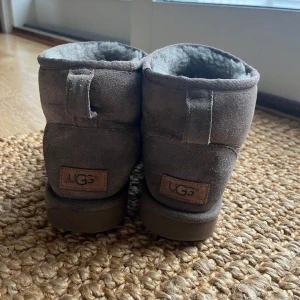 UGGS - Säljer mina bruna uggs🤎