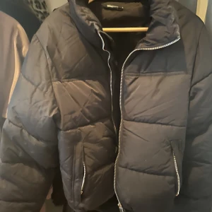 Gina Tricot jacka - Gina Tricot jacka i storlek S