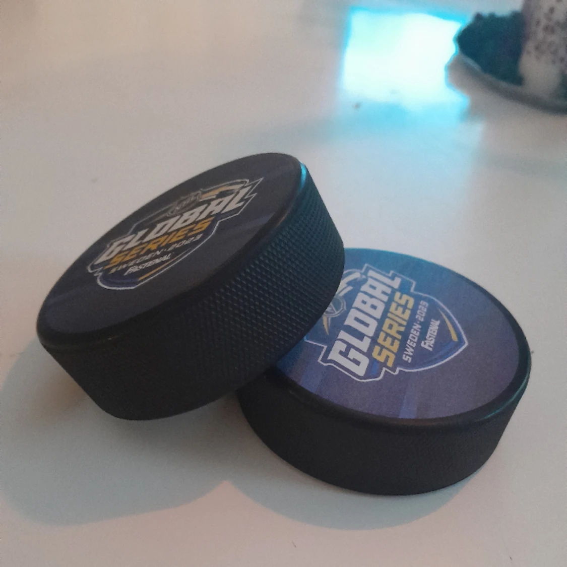 Äkta Global series puckar från Stockholm  - 91